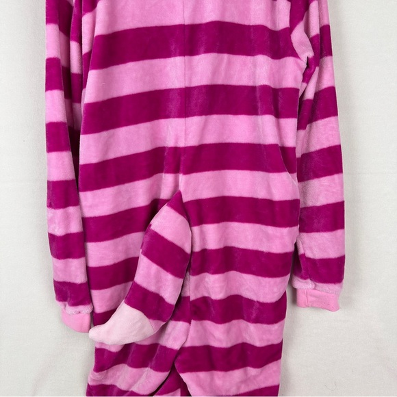 Disney Alice In Wonderland Cheshire Cat Union Suit Sleeper Adult Medium Pink - Picture 7 of 10